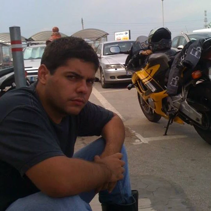 Cosmin s-a mutat la Iaşi pentru a fi cu Ilinca