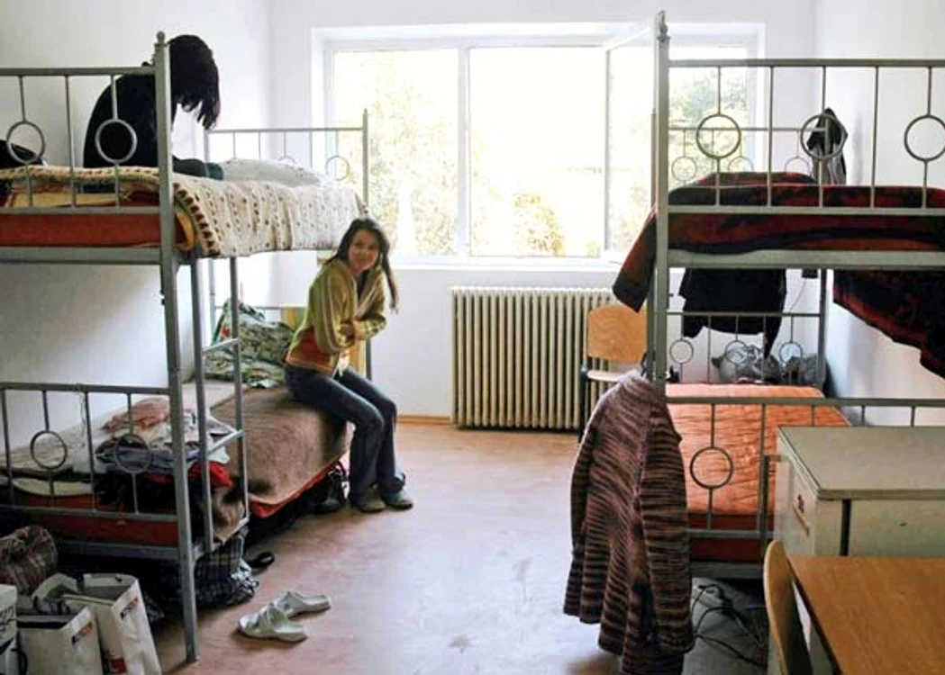 
    Chefurile în cămine, interzise de parlamentari foto: www.iasi4u.ro  
