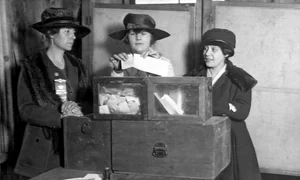 Femei americane votân pentru prima oară în 1920 FOTO britannica.com