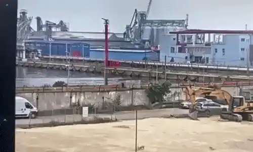 GIF Explozie dronă