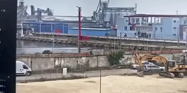 GIF Explozie dronă