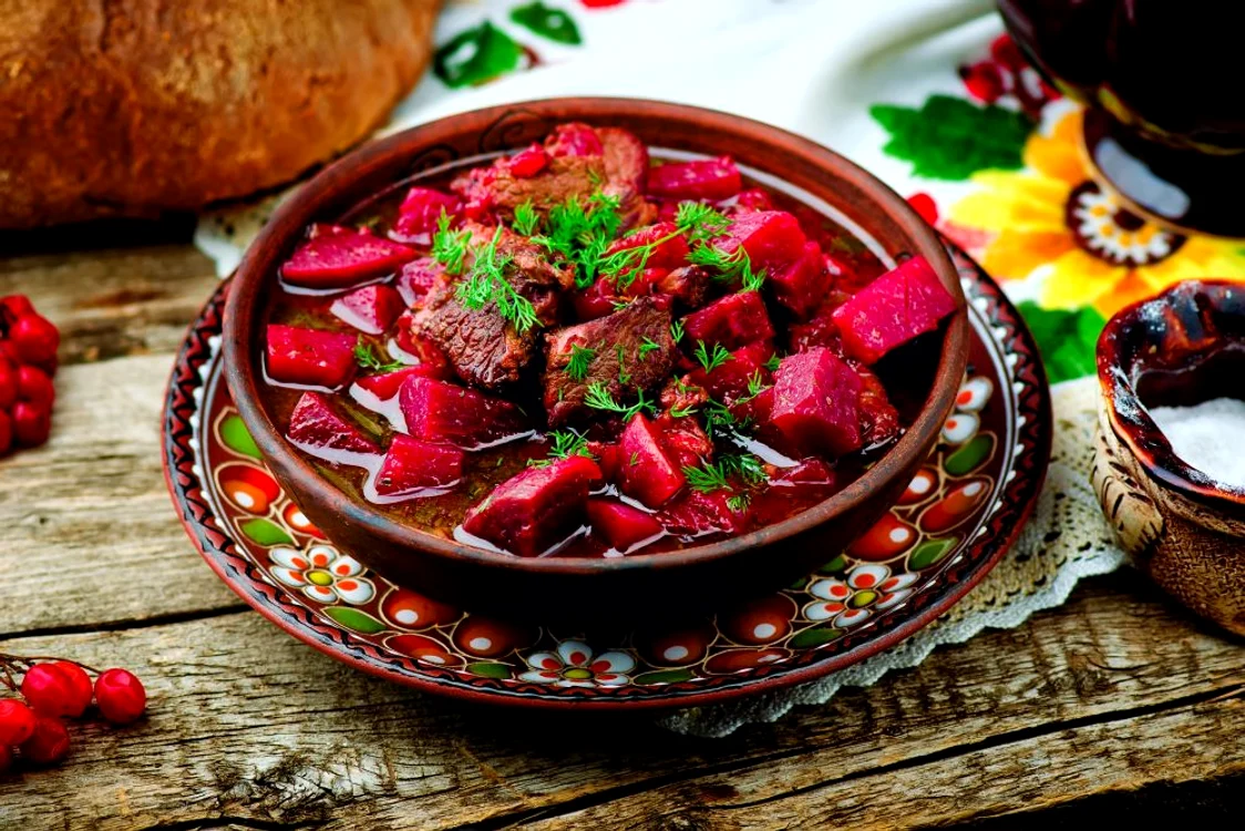 
    Tocană de vită  