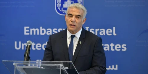 Yair Lapid luand cuvantul la inaugurarea ambasadei Israelului la Abu Dhabi FOTO EPAE-EFE