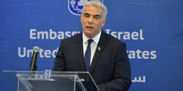 Yair Lapid luand cuvantul la inaugurarea ambasadei Israelului la Abu Dhabi FOTO EPAE-EFE