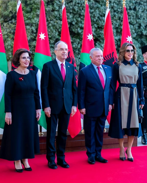 Rania, regina șic, Instagram (2) jpg