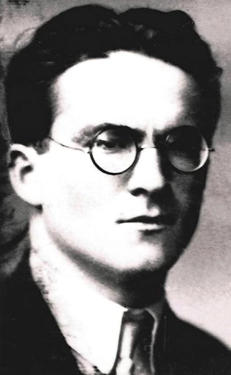 Mircea Eliade 1933 jpg jpeg