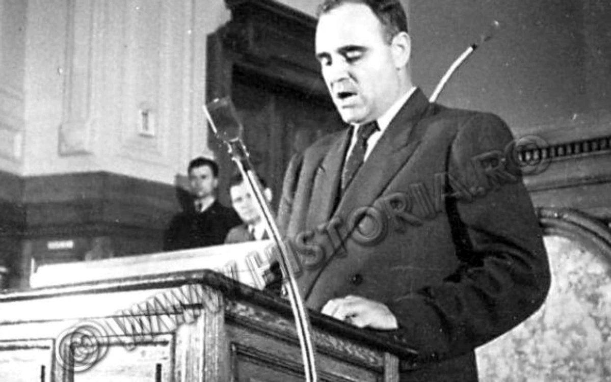 
    Gheorghe Gheorghiu-Dej a murit în 1965  