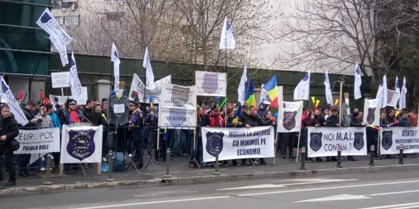politisti Craiova protest