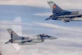 F 16 jpg
