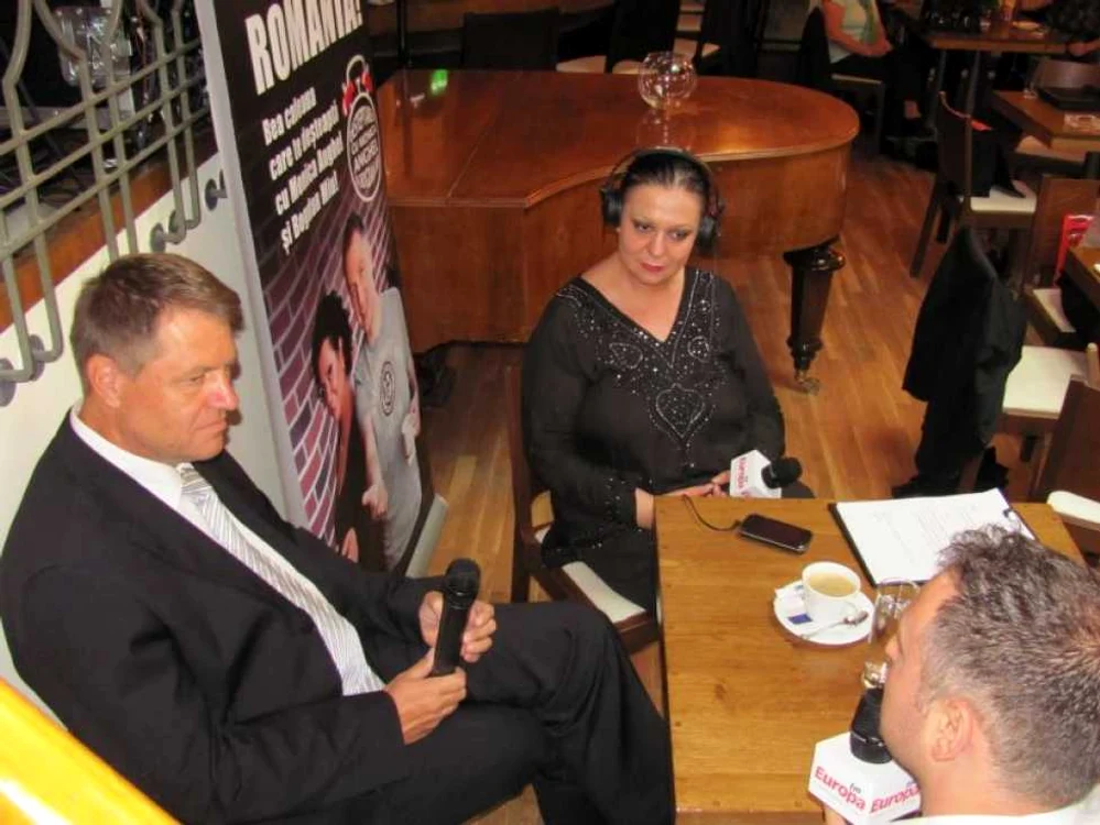 Monica Anghel şi Bogdan Miu au strigat "Deşteptarea" din Sibiu