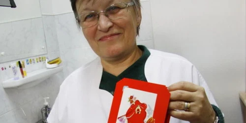 Marilena Brăila face cu mare pasiune felicitări.