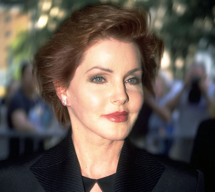 Priscilla Presley, pe vremea când nu era desfigurată de operaţii foto: Getty