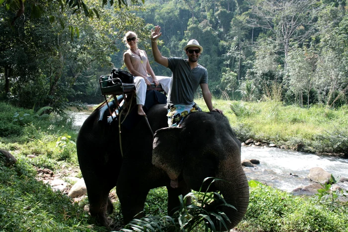 Laura Cosoi și Smiley, imagine de vacanță făcută în anul 2011