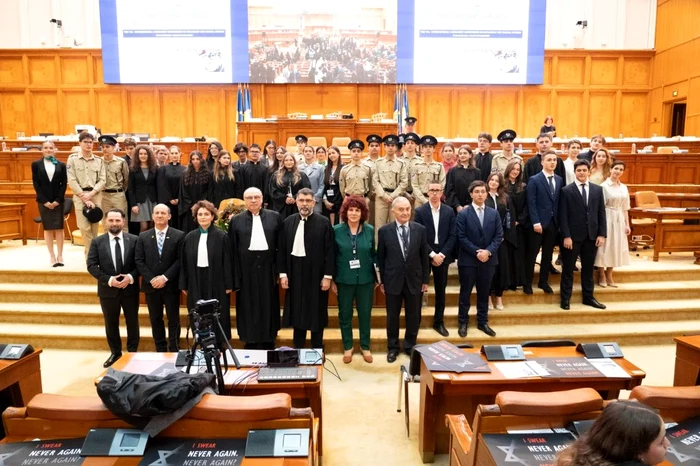 Procesul lui Adolf Eichmann, reconstituit în sala de plen a Camerei Deputaţilor