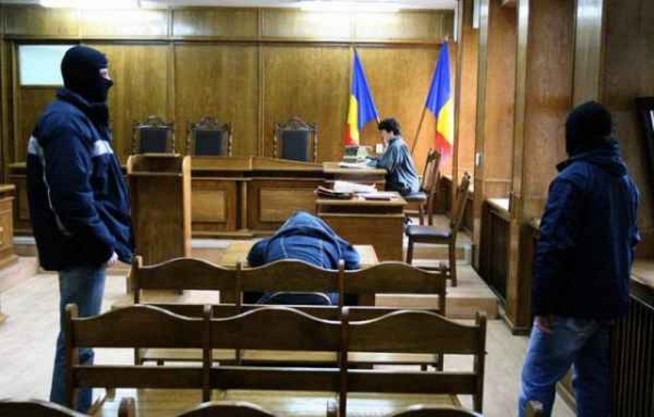 Traficant de droguri refuzat în închisorile românești pentru că ar crea panică în societate 