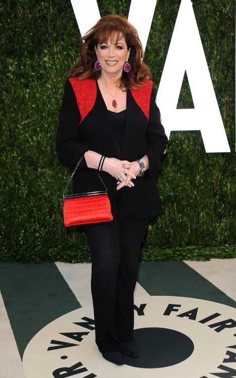 jackie collins hepta 2147002 jpeg