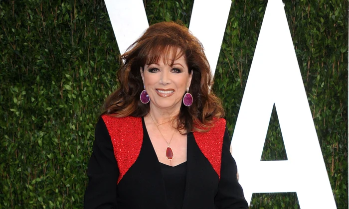 jackie collins hepta 2147002 jpeg