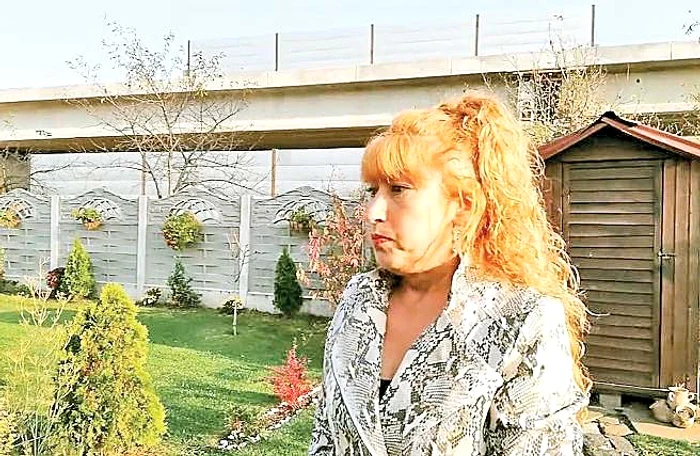 Floare Lăncrănjan, exasperată de praf şi de zgomot