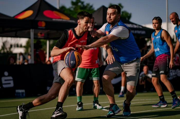 Anghel Damian în duel cu Ciprian Ciucu, primarul sectorului 6