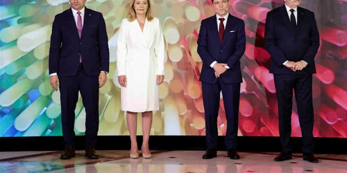 Dezbaterea electorală organizată de televiziunea Digi 24 înaintea turului 1 al alegerilor prezidențiale, în București. FOTO Inquam Photos / Octav Ganea