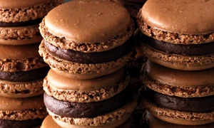 1 macarons cu ciocolata jpg jpeg