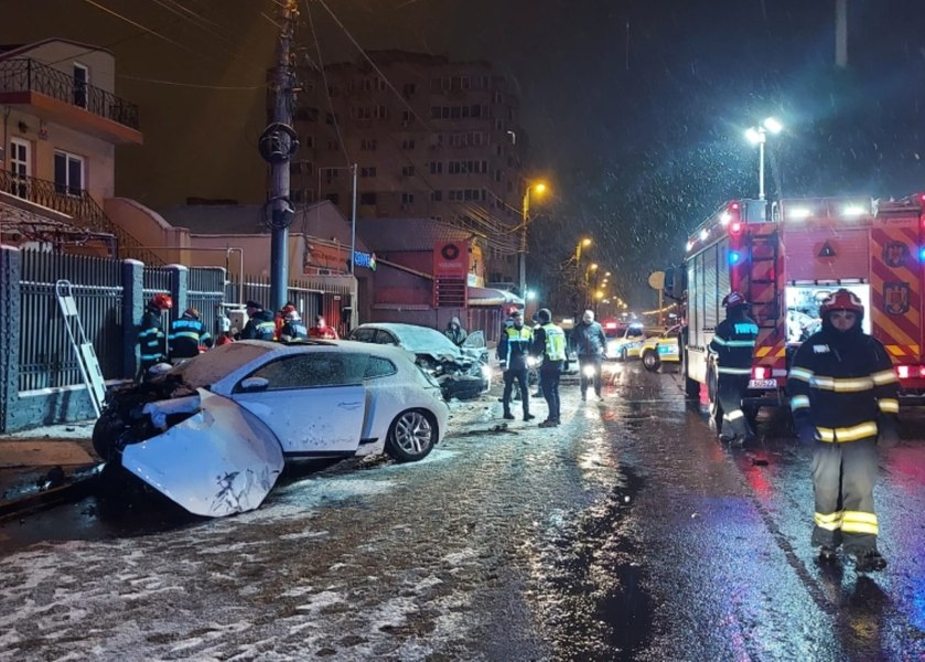Minor de 15 ani, în stare gravă după ce a condus fără permis şi a produs un accident grav în Constanţa