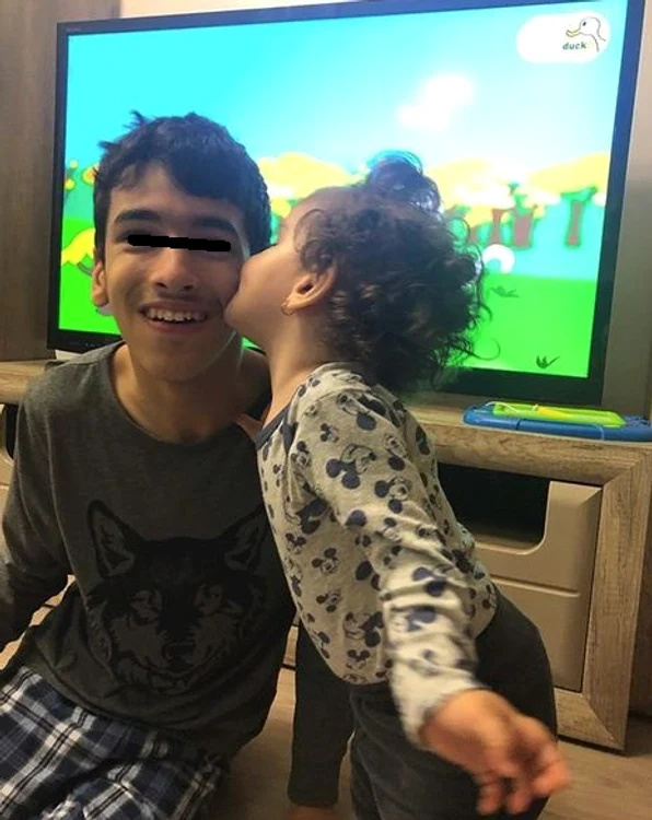 Micuța Petra, alături de băiatul lui Mădălin Ionescu din mariajul anterior