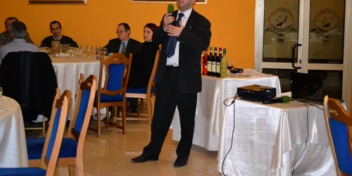 Vinurile din Iasi au fost degustate la Hotel Decebal din Bacau