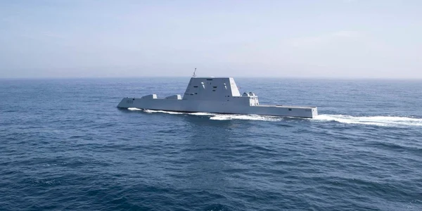 Distrugătorul USS Zumwalt sursă FOTO Profimedia 