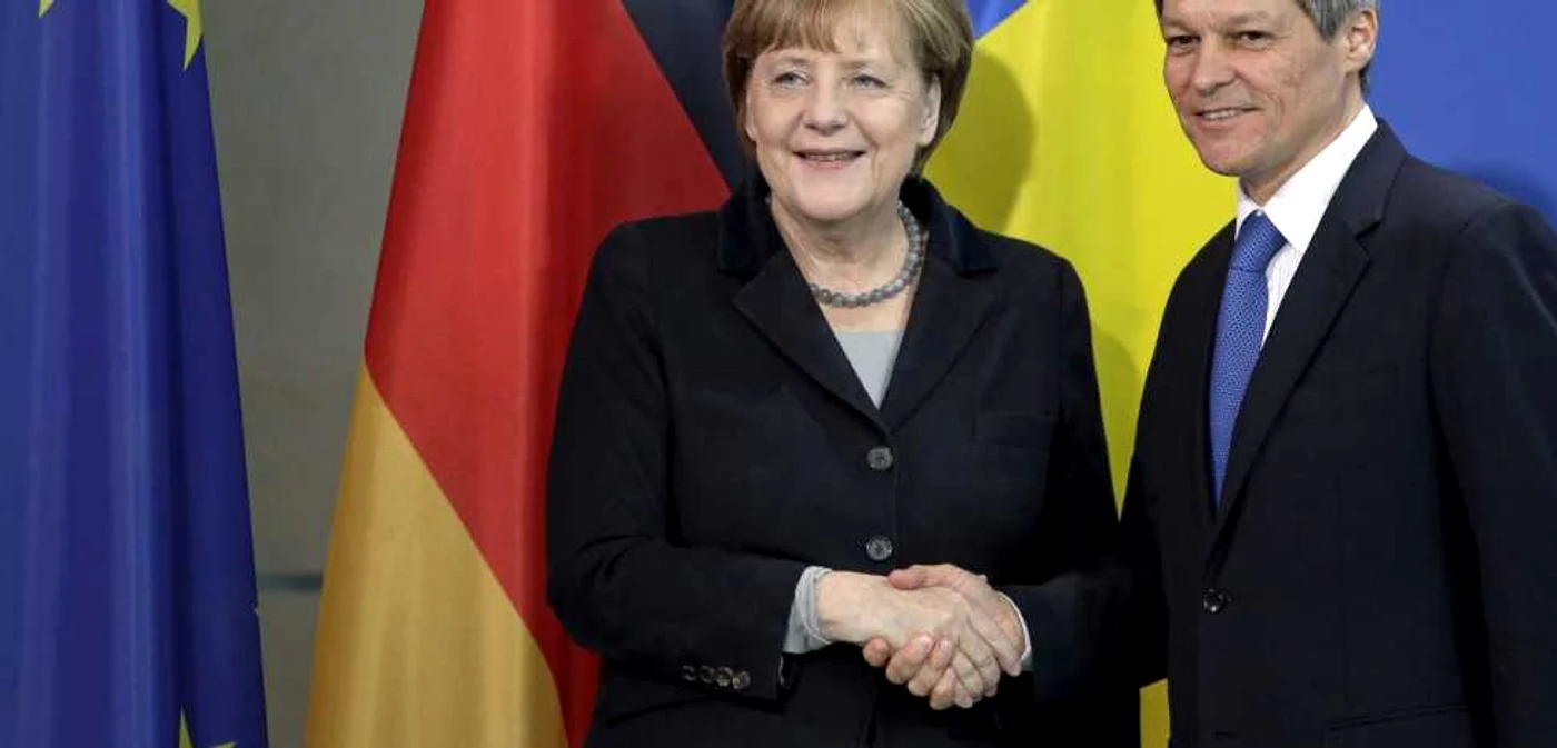 Cancelarul Germaniei, Angela Merkel, şi premierul, Dacian Cioloş. FOTO AP