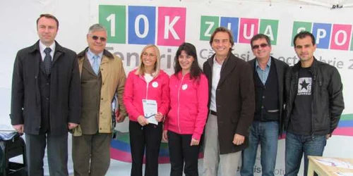 Gabriela Szabo şi Diana Oprea alături de autorităţile călărăşene