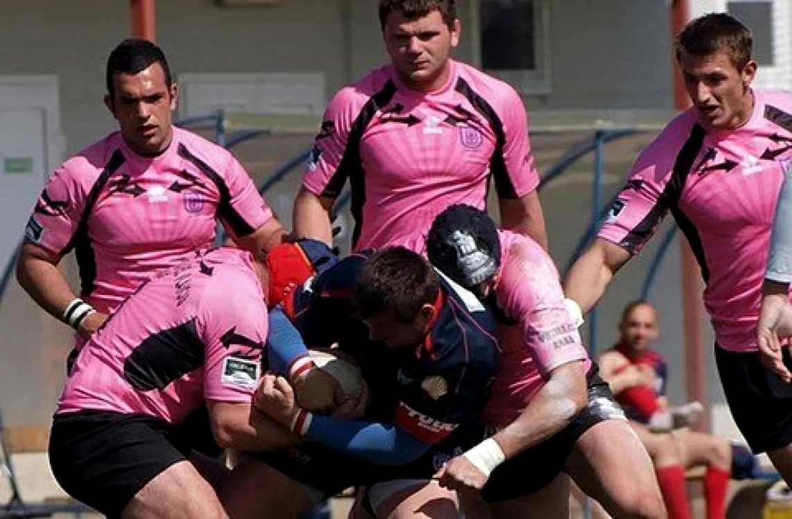O parte dintre elevii arădeni spun că ei merg la meciurile de rugby FOTO arhivă
