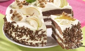 tort de ciocolata cu pere 580x400 jpeg