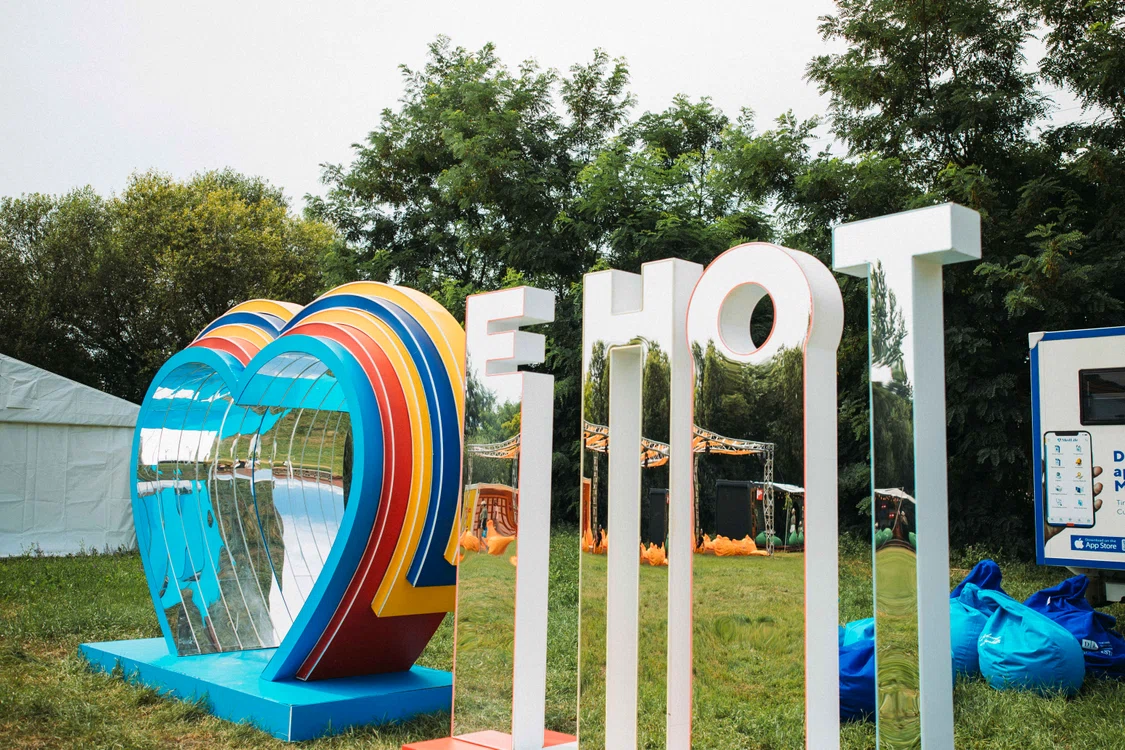 foto punct de educație sexuală MedLife festival