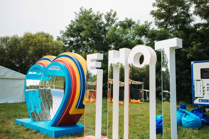 foto punct de educație sexuală MedLife festival