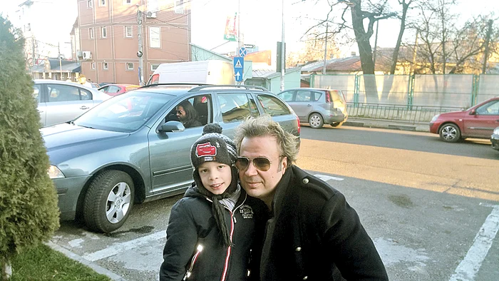 Alexandru, cel mai mare fan  al lui Dan Helciug, i-a scris  solistului un mesaj emoţionant