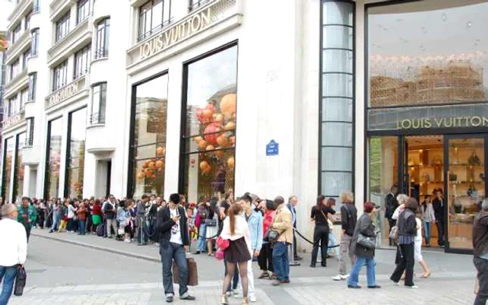 Coada Louis Vuitton