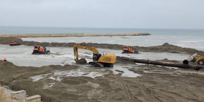 Lucrări largire plaja Eforie Sud Foto Calin Gavrilas jpg