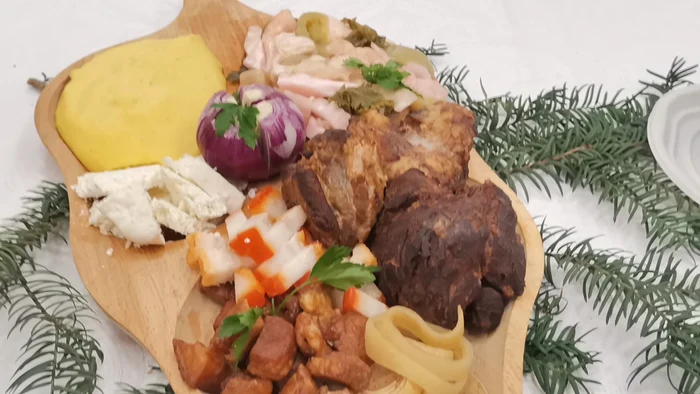 Bucatele aduse în expoziție au fost consumate la final FOTO: A.M.