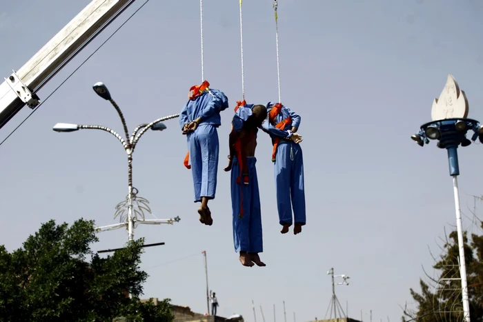 Pedofili executaţi şi spânzuraţi - Yemen / FOTO EPA - EFE / 9 aug 2018