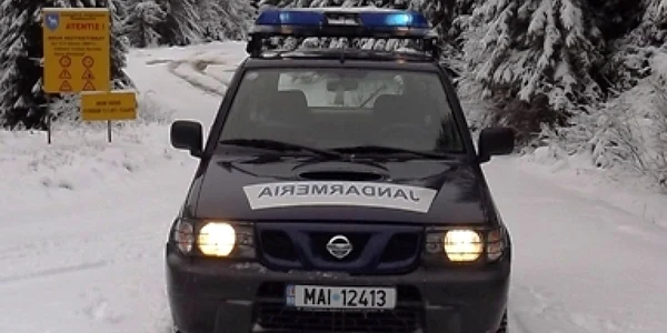Autorităţile au intervenit în urma ninsorilor Foto: arhiva Adevărul