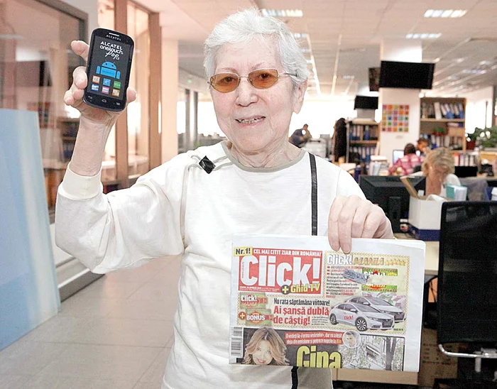 Viorica Bondric s-a ales cu un telefon mobil