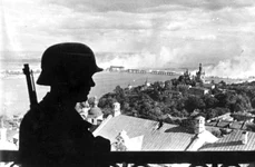 Soldat german în Kiev, la 19 septembrie 1941 (© Bundesarchiv Bild 183-L20208)