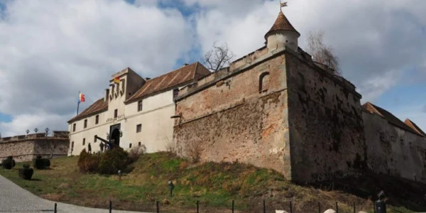 Cetăţuia Braşovului este în litigiu de aproape 7 ani FOTO Ioan Buciumar