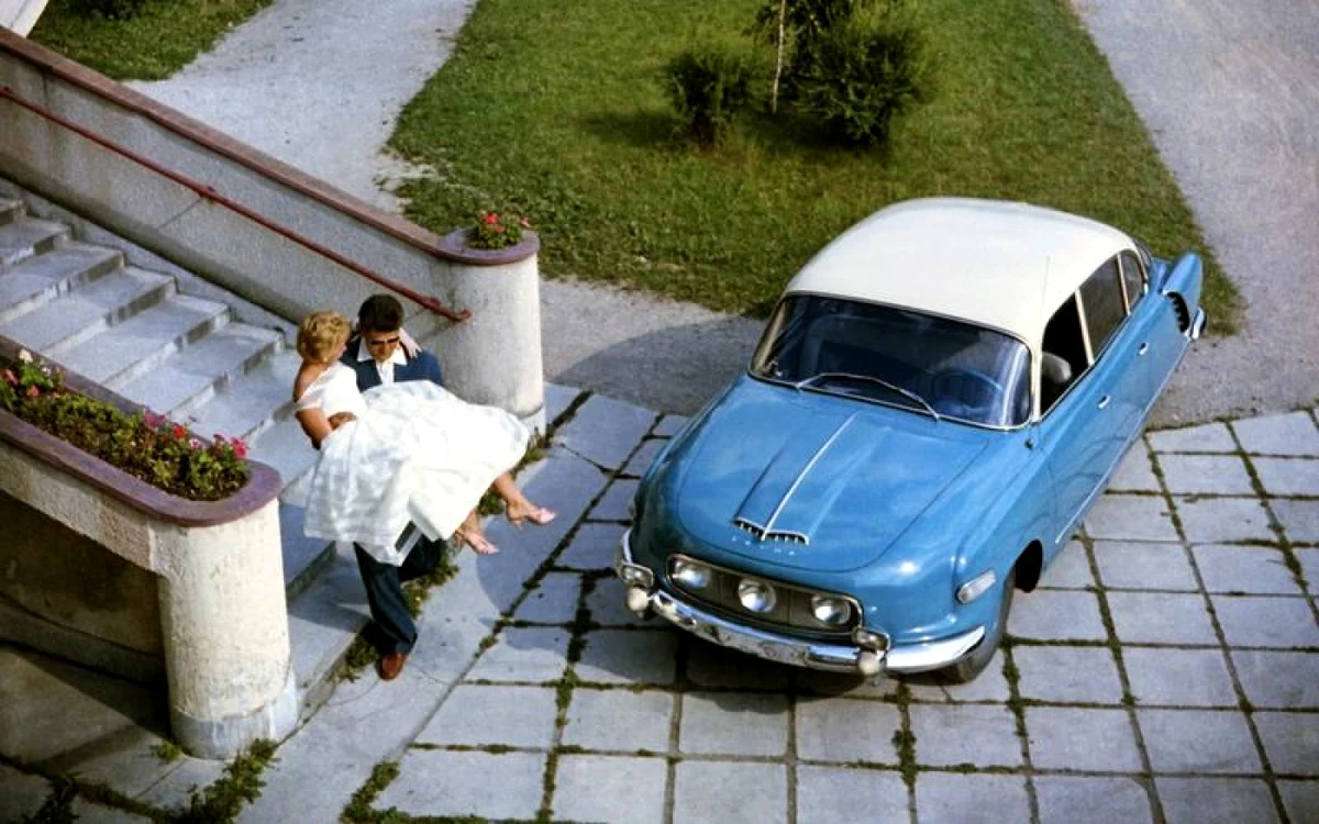 Tatra 603