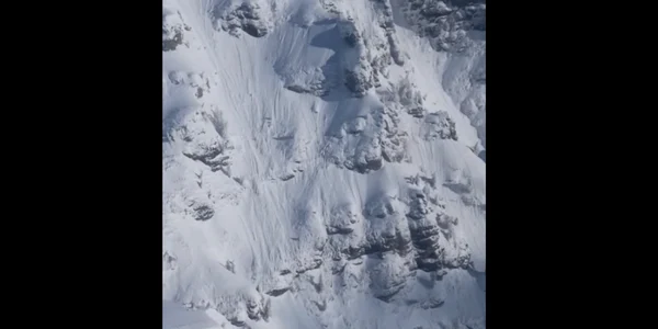avalansa jepii mici foto captura facebook/laurentiu adrian paraschiv