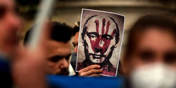 putin shutterstock