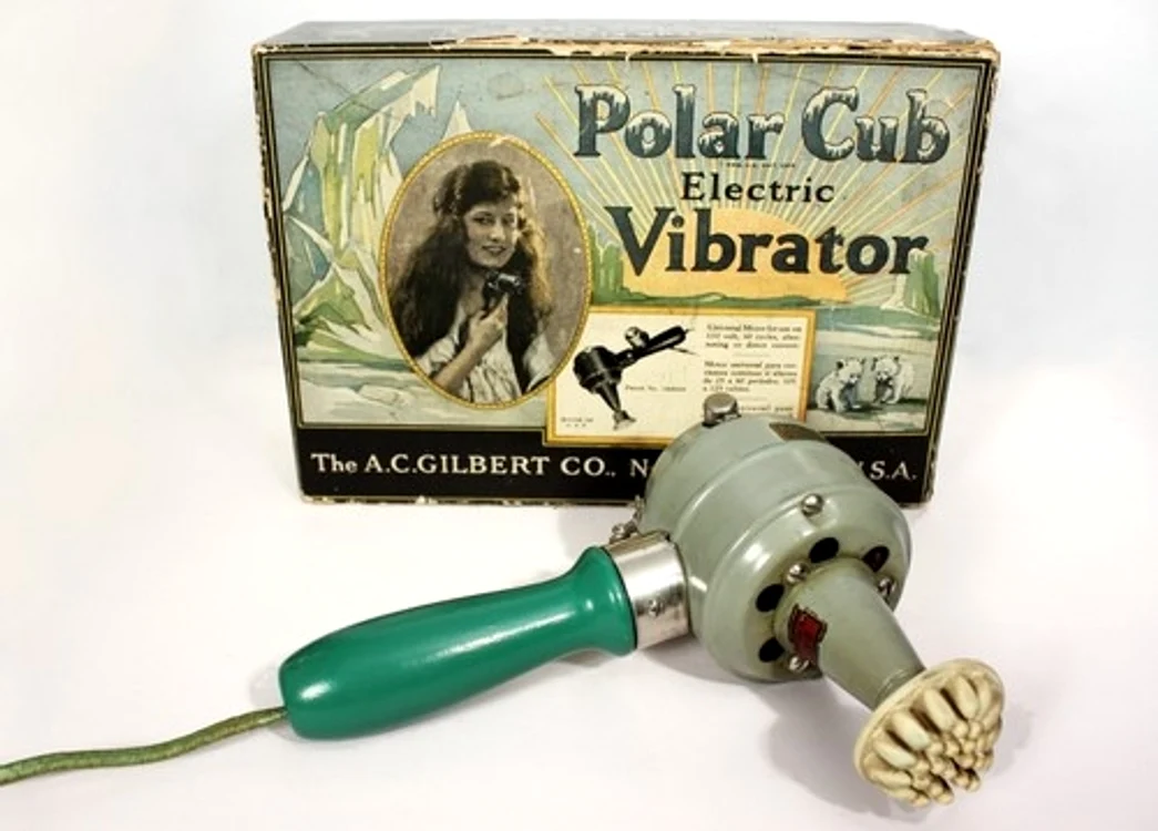 Cum arătau primele vibratoare? Polar Cub avea forma unui uscător de păr
