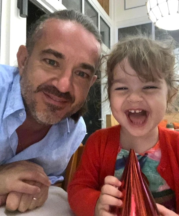 Sergiu Constantinescu este topit după micuța Sarafoto: Instagram