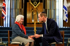 Prințul William cu Renee Salt, supraviețuitoare a Holocaustului  foto   GettyImages jpg